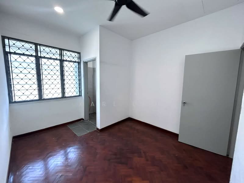 Rumah Teres 2-Tingkat untuk Dijual di Taman Perling (Perling) - Karl Lim - Bedroom - PropertyGuru.com.my