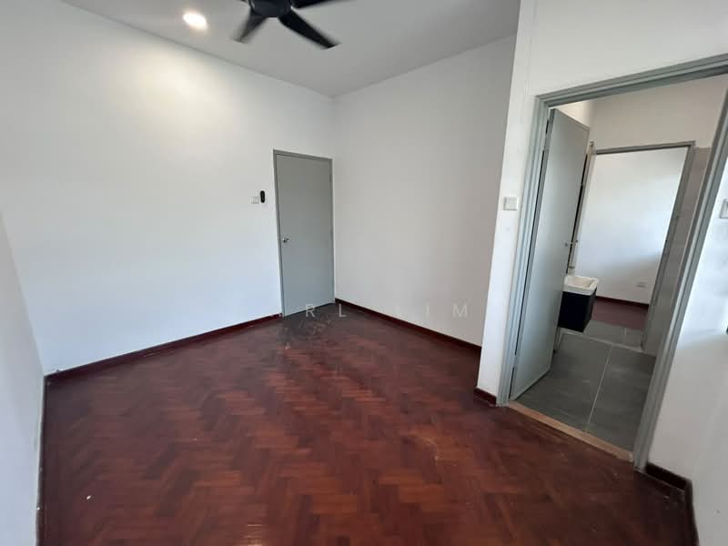 Rumah Teres 2-Tingkat untuk Dijual di Taman Perling (Perling) - Karl Lim - Interior - PropertyGuru.com.my