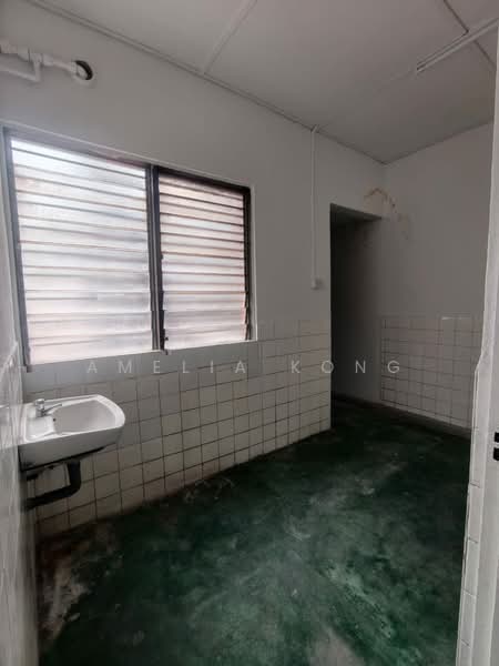 Shop for Rent in Ipoh (Perak) - Amelia Kong - Interior - PropertyGuru.com.my
