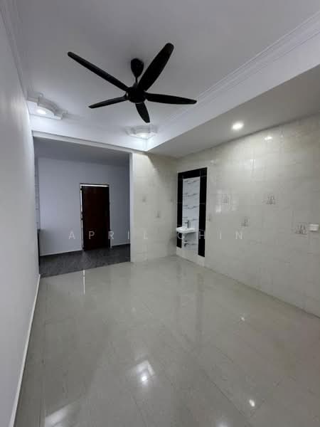 Rumah Teres 2-Tingkat untuk Dijual di Taman Johor Jaya (Johor Bahru) - April Chin - Interior - PropertyGuru.com.my