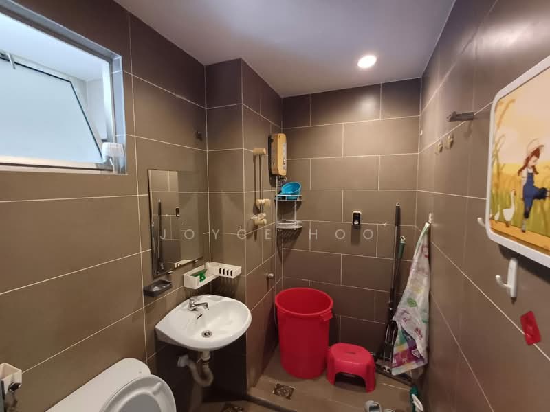 2-storey Terraced House for Sale in Bandar Puteri Puchong (Puchong) - Joyce Hoo - Bathroom - PropertyGuru.com.my