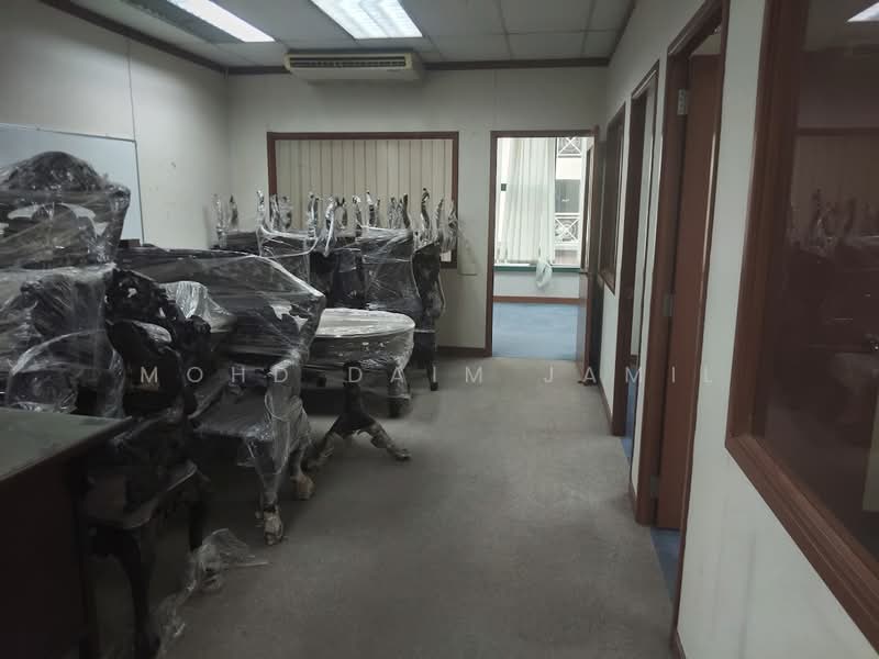 Pejabat untuk Disewa di Seksyen 13 (Shah Alam) - Mohd Daim Jamil - Interior - PropertyGuru.com.my