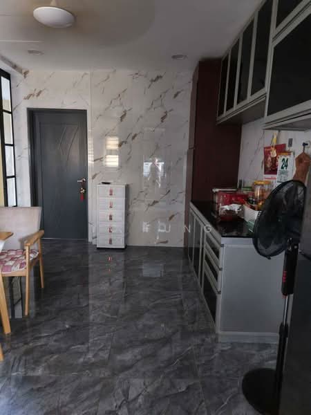 Rumah Teres 1.5-Tingkat untuk Dijual di Taman Perling (Perling) - YC Fung - Kitchen - PropertyGuru.com.my