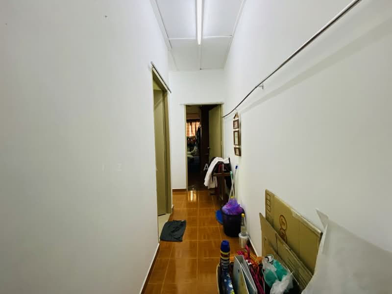 Rumah Teres 2-Tingkat untuk Dijual di Taman Permata (Ulu Kelang) - Izzah Alias - Corridor - PropertyGuru.com.my
