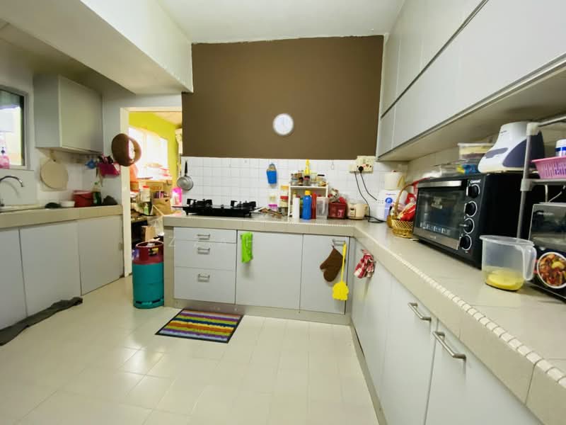 Rumah Teres 2-Tingkat untuk Dijual di Taman Permata (Ulu Kelang) - Izzah Alias - Kitchen - PropertyGuru.com.my