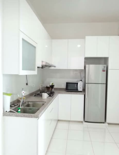 Service Residence for Sale at The Sky Executive Suites - Rocker Lim - Kitchen - PropertyGuru.com.my