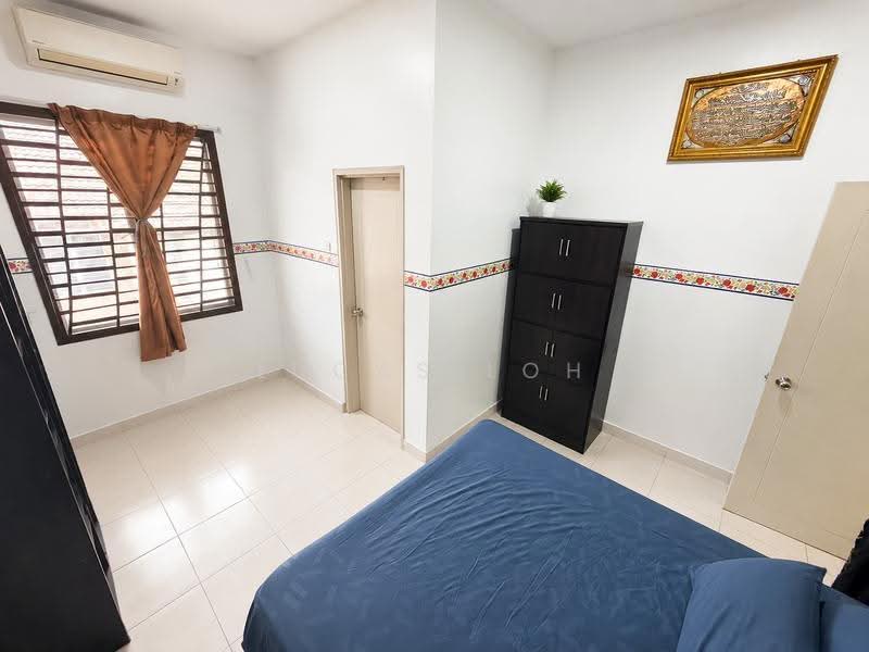 2-storey Terraced House for Sale in Bandar Seri Coalfields (Sungai Buloh) - Lucas Loh - Bedroom - PropertyGuru.com.my