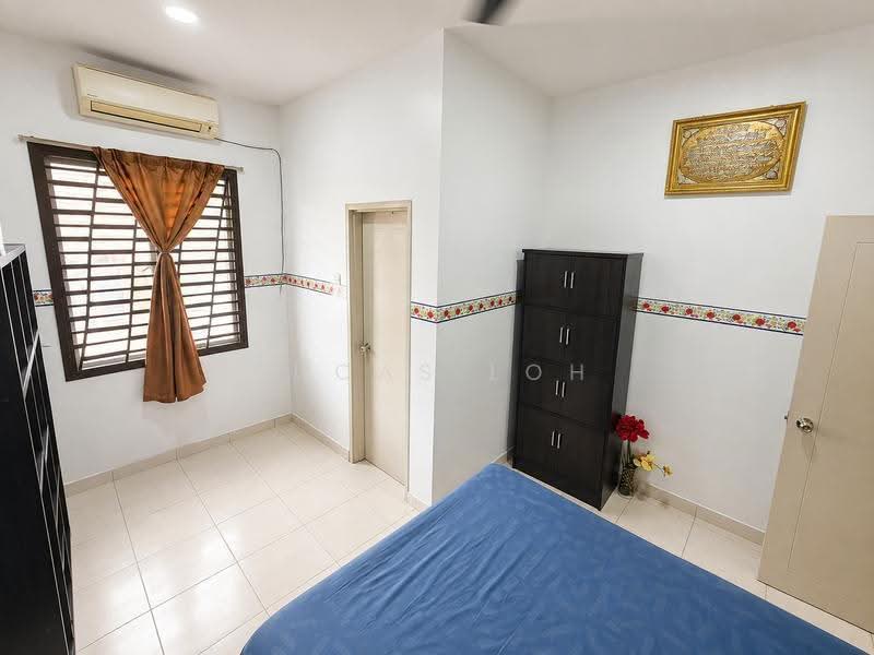 2-storey Terraced House for Sale in Bandar Seri Coalfields (Sungai Buloh) - Lucas Loh - Bedroom - PropertyGuru.com.my