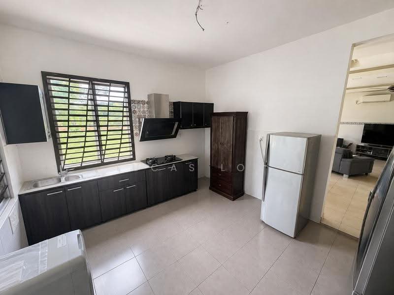 2-storey Terraced House for Sale in Bandar Seri Coalfields (Sungai Buloh) - Lucas Loh - Kitchen - PropertyGuru.com.my