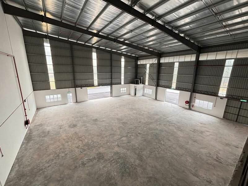 Kilang Berkembar untuk Disewa di Sepang (Selangor) - Sue Ahmad - Interior - PropertyGuru.com.my