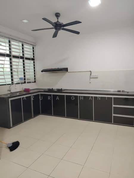 Semi-Detached House for Sale in Sungai Petani (Kedah) - Azura Ghani - Kitchen - PropertyGuru.com.my