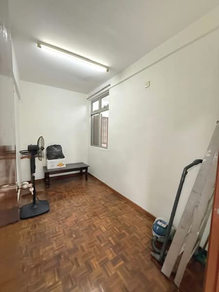Pangsapuri untuk Dijual di Sri Selera Court Apartment - Serene Low - PropertyGuru.com.my