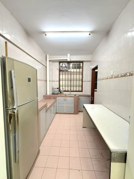 Pangsapuri untuk Dijual di Sri Selera Court Apartment - Serene Low - PropertyGuru.com.my