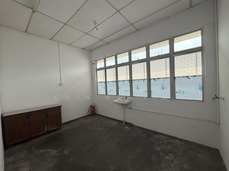 Office for Rent in Taman Aman (Kluang) - Chin Wei Lim - PropertyGuru.com.my