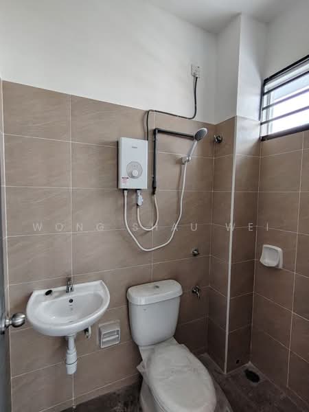 Rumah Teres untuk Disewa di Bandar Dato Onn (Tebrau) - Wong Shau Wei - PropertyGuru.com.my