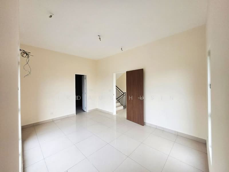 3-storey Terraced House for Sale in Gombak (Selangor) - Firdaus Husin - PropertyGuru.com.my