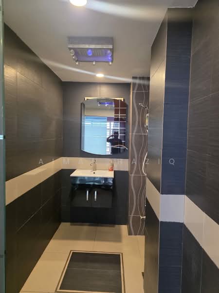 Office for Rent in Shah Alam (Selangor) - Aiman Haziq - Bathroom - PropertyGuru.com.my