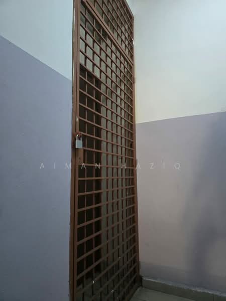 Office for Rent in Shah Alam (Selangor) - Aiman Haziq - Corridor - PropertyGuru.com.my