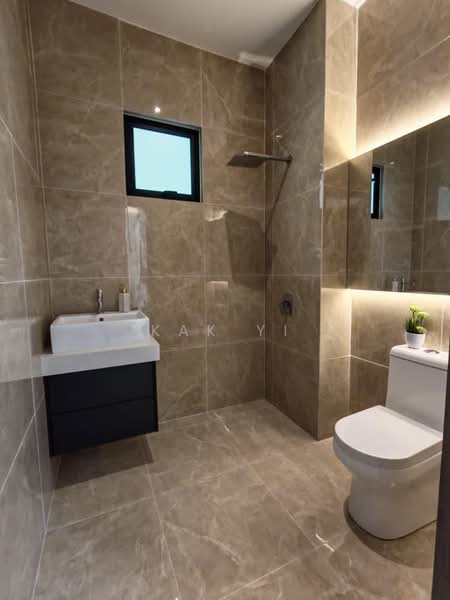 2-storey Terraced House for Sale in Klebang (Melaka) - Kak Yi - Bathroom - PropertyGuru.com.my