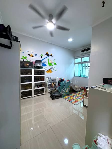 2-storey Terraced House for Sale in Taman Gaya (Ulu Tiram) - Karl Lim - Interior - PropertyGuru.com.my