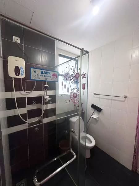 Pangsapuri untuk Dijual di Seri Austin Residence (Pangsapuri Seri Austin) - Stefan Yu - Bathroom - PropertyGuru.com.my