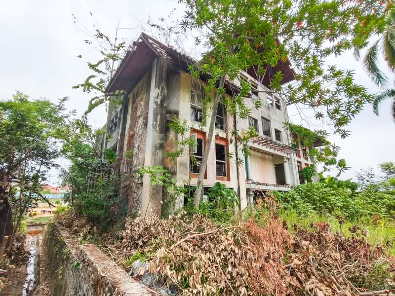 Bungalow House for Sale in Seremban (Negeri Sembilan) - N. Melisa - Exterior - PropertyGuru.com.my