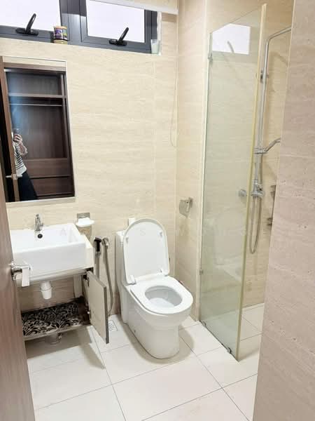 Apartment for Rent at Crescent Bay Suites (Teluk Bayu) - Agnes Wong - PropertyGuru.com.my