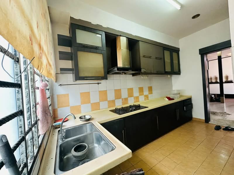 Rumah Teres 2-Tingkat untuk Dijual di Taman Nusa Bestari (Iskandar Puteri (Nusajaya)) - YC Fung - Kitchen - PropertyGuru.com.my