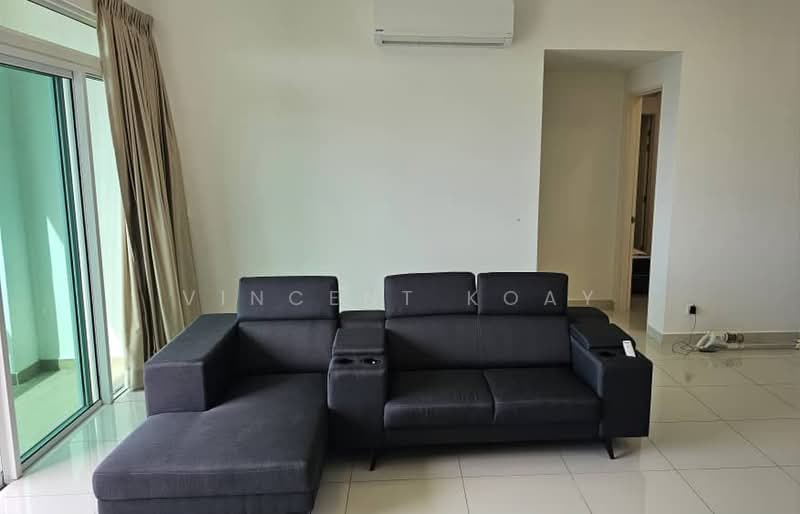 Kondominium untuk Disewa di Ferringhi Residence 2 - Vincent Koay - Living Room - PropertyGuru.com.my