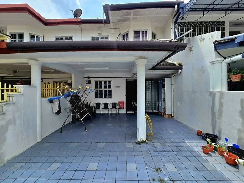 Rumah Teres 2-Tingkat untuk Dijual di Pandan Indah (Selangor) - Syazue Wanie - Exterior - PropertyGuru.com.my