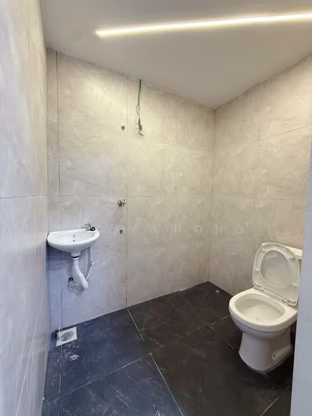 Rumah Teres 2-Tingkat untuk Dijual di Taman Daya (Johor Bahru) - Nico Chong - Bathroom - PropertyGuru.com.my