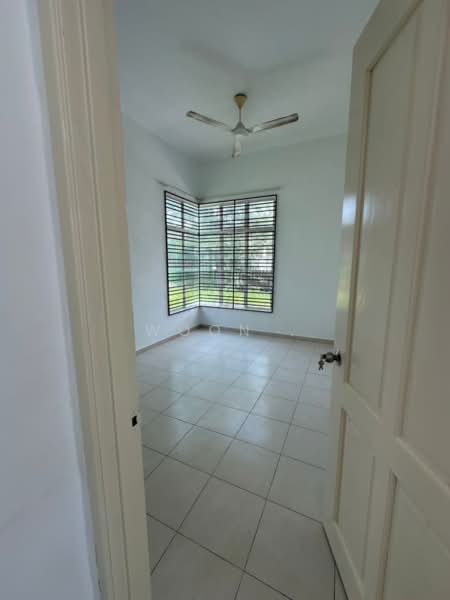 Bungalow House untuk Disewa di Taman Belimbing Setia (Durian Tunggal) - Woon . - Interior - PropertyGuru.com.my