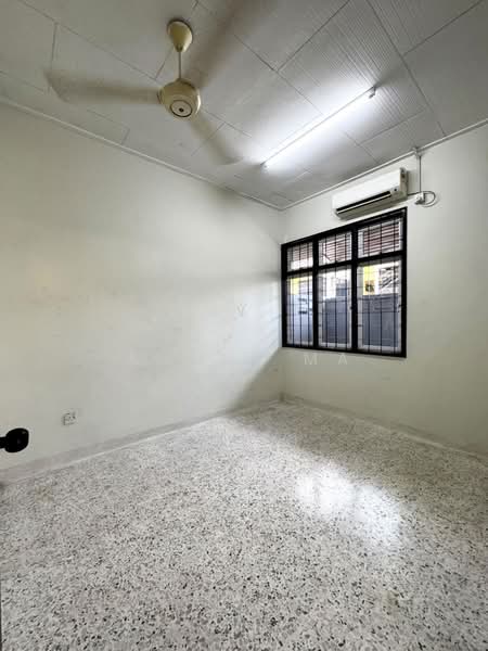 1-storey Terraced House for Sale in Taman Daya (Johor Bahru) - Amber Ma - PropertyGuru.com.my
