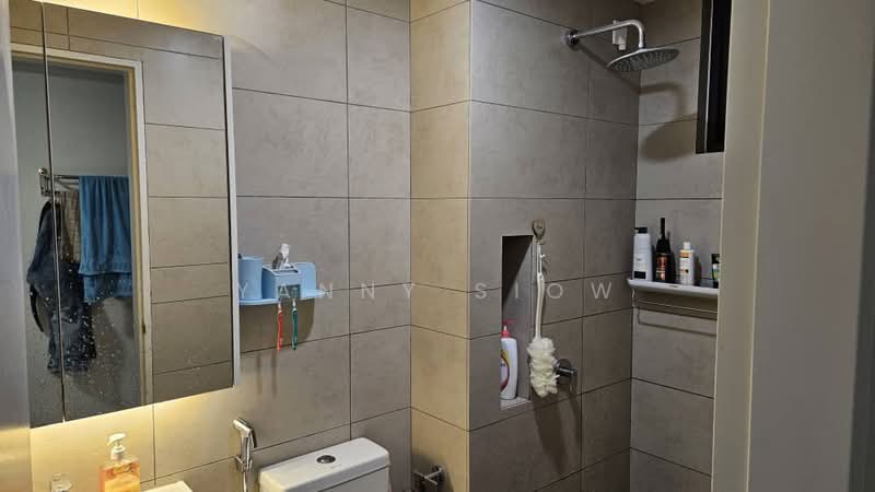 Kondominium untuk Dijual di M Adora - Yanny Siow - Bathroom - PropertyGuru.com.my
