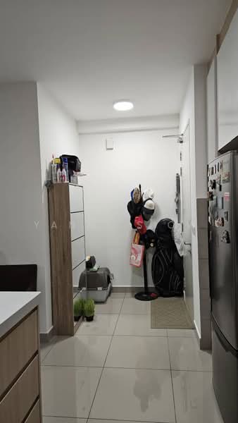 Kondominium untuk Dijual di M Adora - Yanny Siow - Entrance - PropertyGuru.com.my