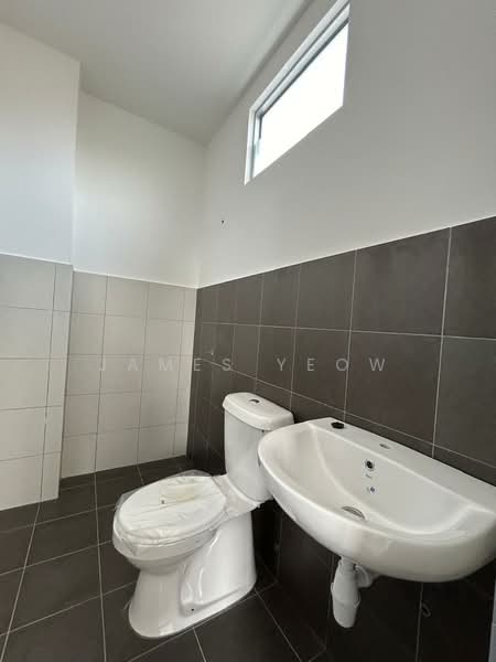 1-storey Terraced House for Sale in Taman Seri Rambai (Bukit Rambai) - James Yeow - PropertyGuru.com.my