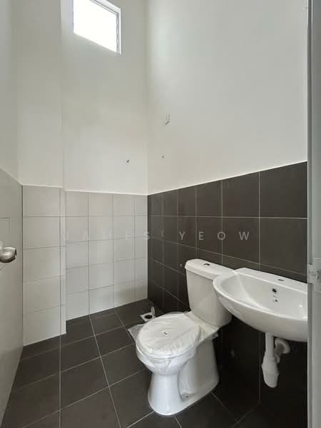 1-storey Terraced House for Sale in Taman Seri Rambai (Bukit Rambai) - James Yeow - PropertyGuru.com.my