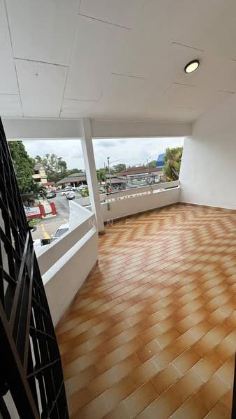 Rumah Teres 2-Tingkat untuk Dijual di Taman Perling (Perling) - Yvonne Lim - Balcony - PropertyGuru.com.my
