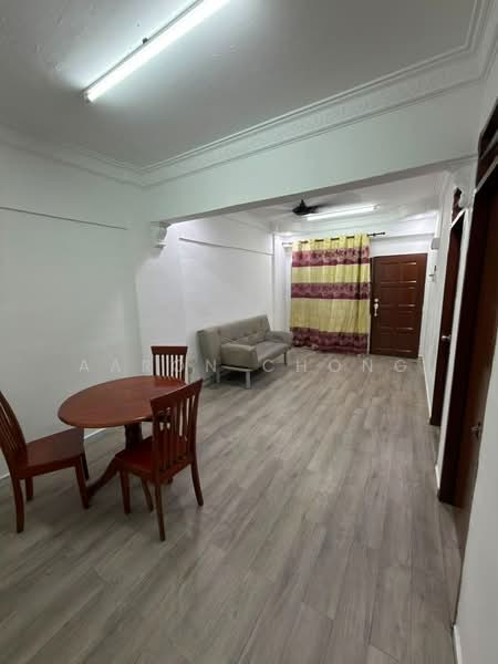 Rumah Flat untuk Dijual di Desa Mentari Flat (Block 8) - Aaron Chong - Living Room - PropertyGuru.com.my