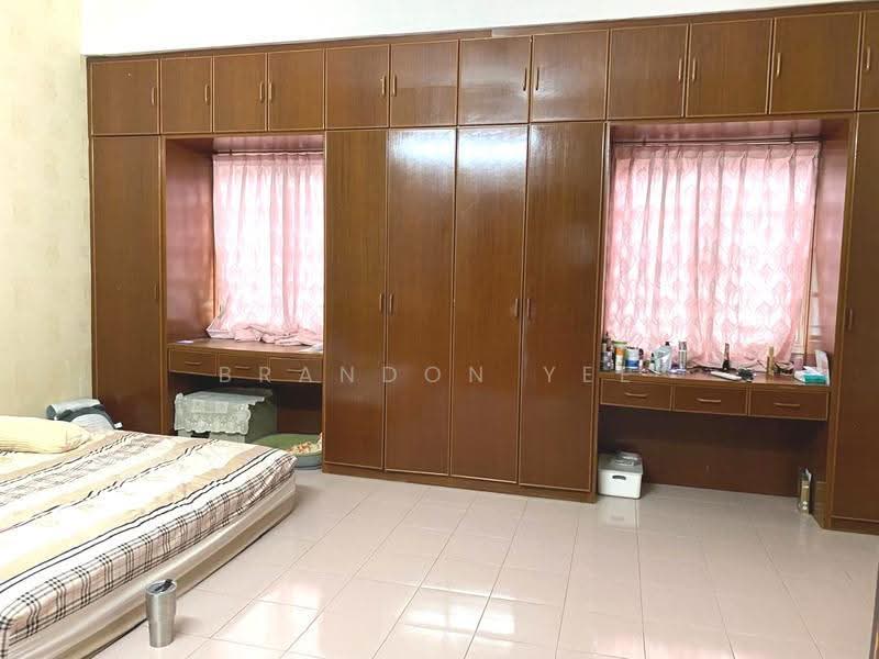 2-storey Terraced House for Sale in Taman Universiti Indah (Seri Kembangan) - Brandon Yee - Bedroom - PropertyGuru.com.my