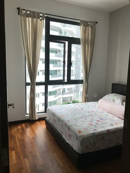 Kediaman Servis untuk Dijual di Crescent Bay Suites (Teluk Bayu) - Jony Jong - PropertyGuru.com.my