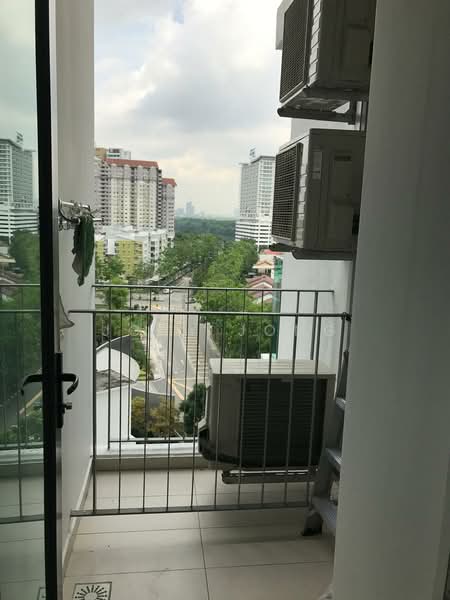 Kediaman Servis untuk Dijual di Crescent Bay Suites (Teluk Bayu) - Jony Jong - PropertyGuru.com.my