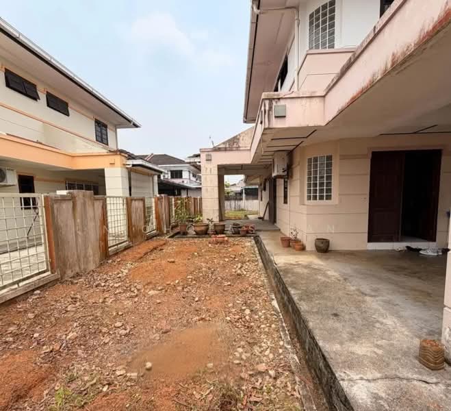2-storey Terraced House for Sale in Kuching (Sarawak) - Nicholas Tan - PropertyGuru.com.my