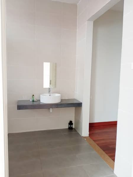 Rumah Teres untuk Dijual di Alam Damai (Cheras) - Mantus Chai - PropertyGuru.com.my