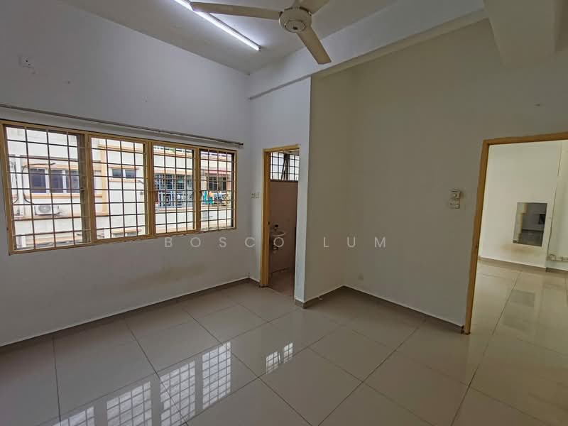 Rumah Flat untuk Disewa di Sri Manja Square Petaling Jaya - Bosco Lum - Interior - PropertyGuru.com.my