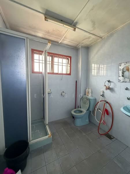 1-storey Terraced House for Sale in Skudai (Johor) - Eva Siow - Bathroom - PropertyGuru.com.my