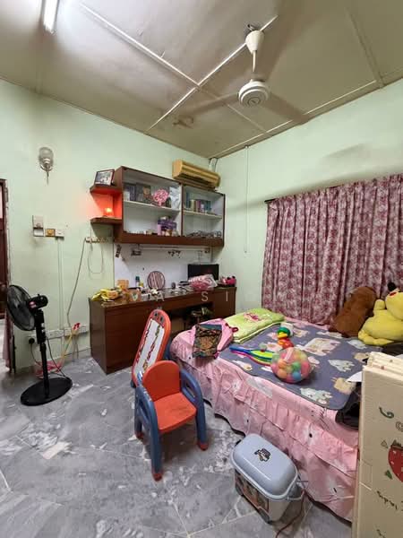 1-storey Terraced House for Sale in Skudai (Johor) - Eva Siow - Bedroom - PropertyGuru.com.my