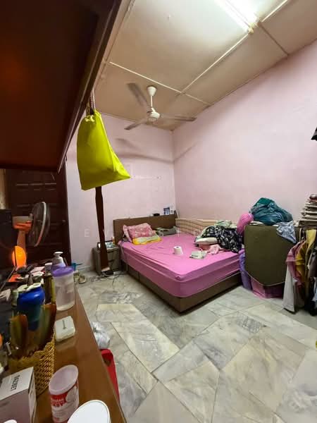1-storey Terraced House for Sale in Skudai (Johor) - Eva Siow - Bedroom - PropertyGuru.com.my