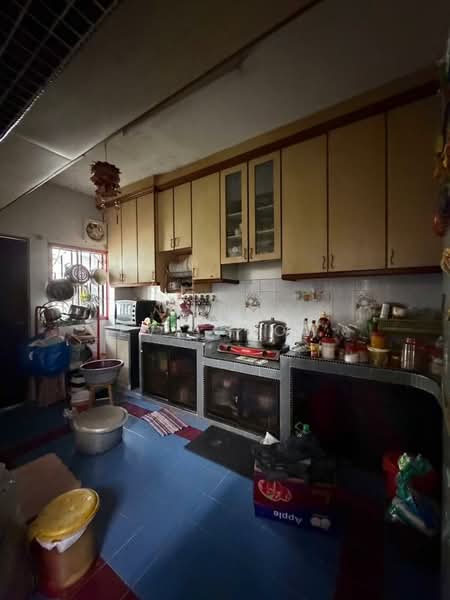 1-storey Terraced House for Sale in Skudai (Johor) - Eva Siow - Kitchen - PropertyGuru.com.my