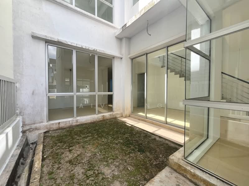3-storey Terraced House for Sale in Taman Mesra Utama (Balakong) - Aivan Ng - Exterior - PropertyGuru.com.my